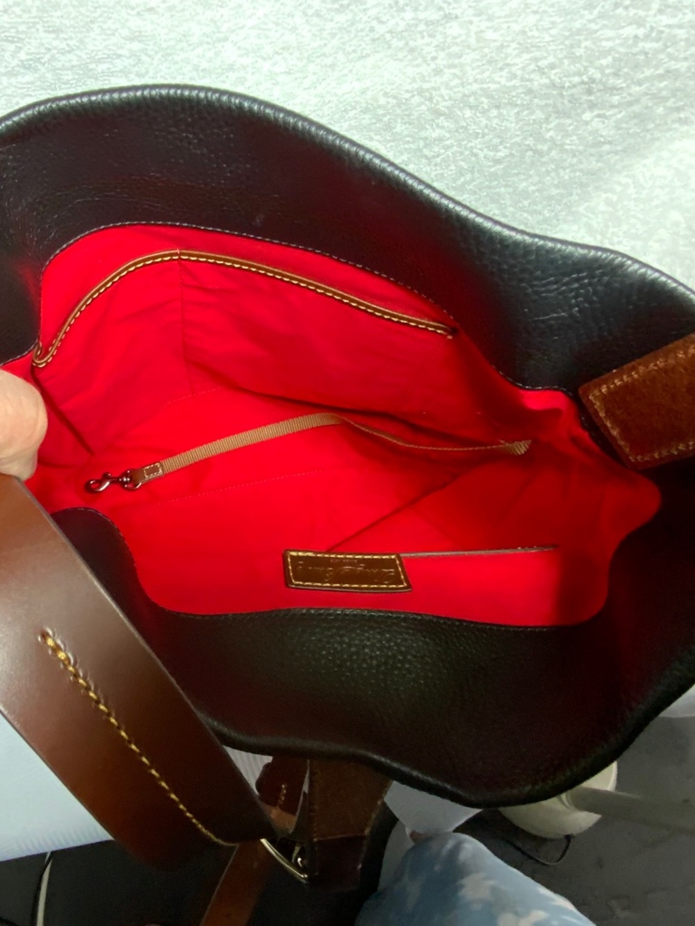 Dooney & Bourke Derby Large Hobo - Picture 6 of 16